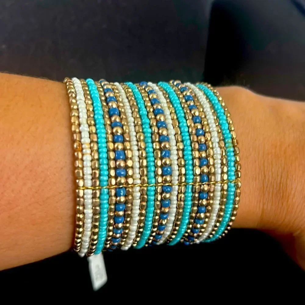 Beaded expandable bracelet